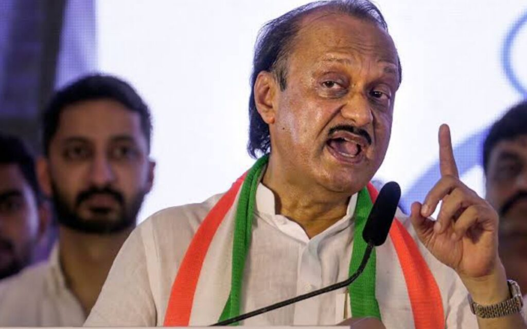 महाराष्ट्र की राजनीति अजित पवार