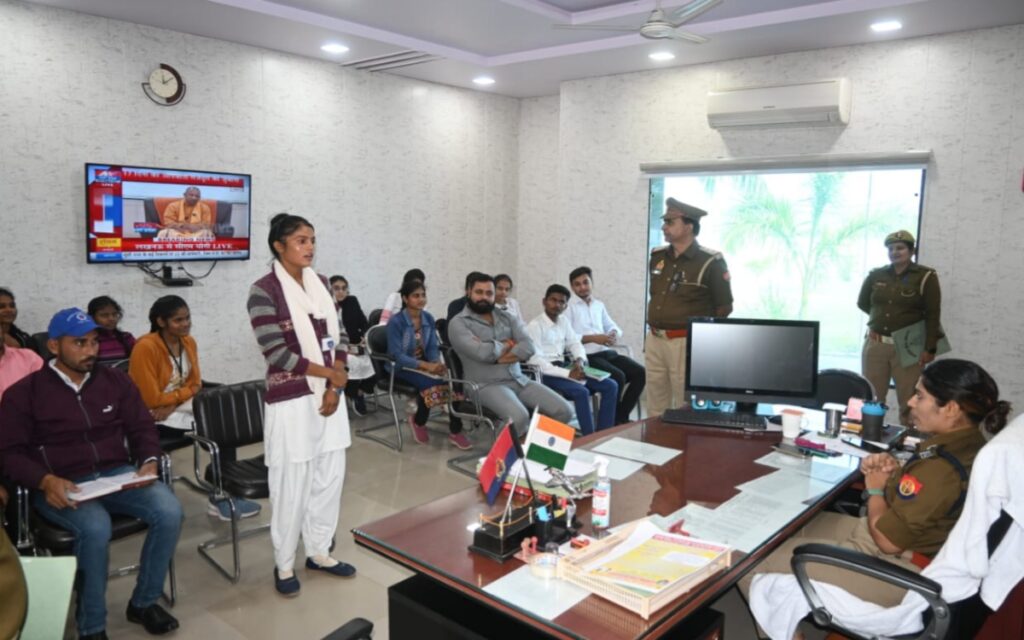 SPEL औरैया IPS चारु निगम