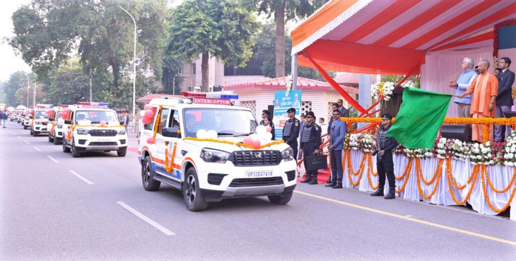 योगी आदित्यनाथ 