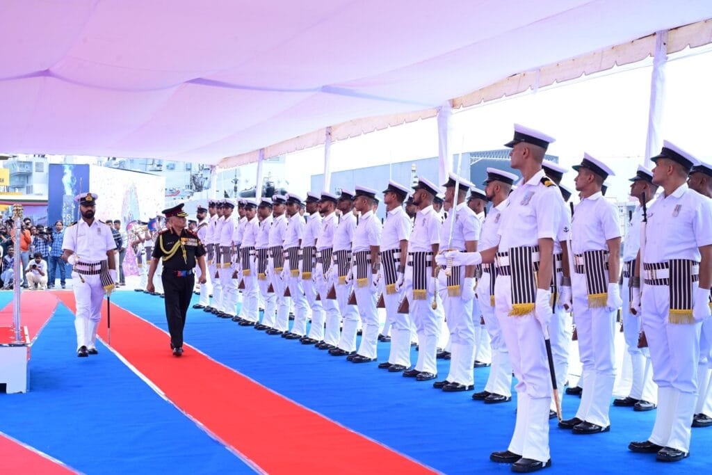भारतीय नौसेना को मिली INS अर्नाला